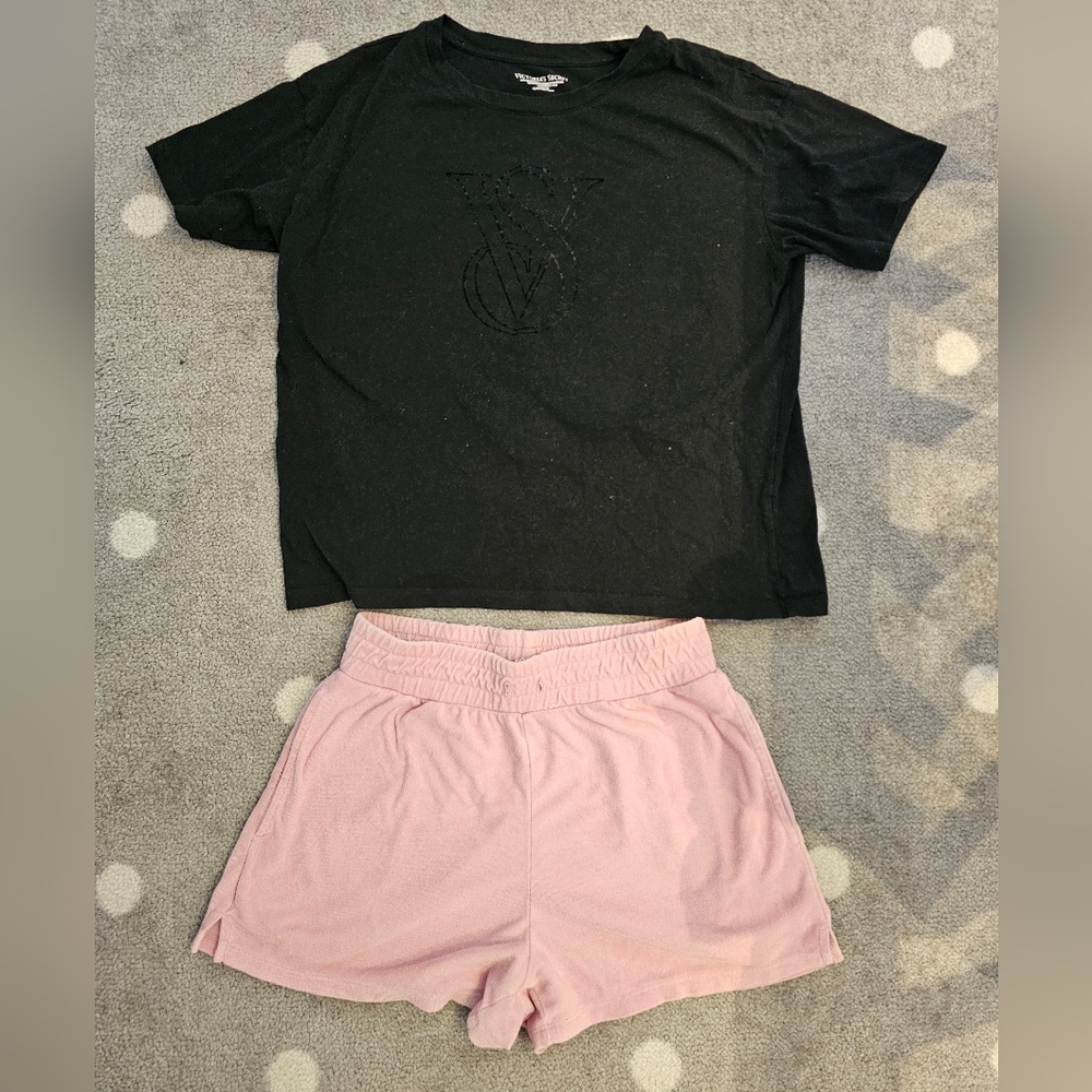 Victoria’s Secret Tee & Joe Fresh Shorts Lounge Set Women’s M/S